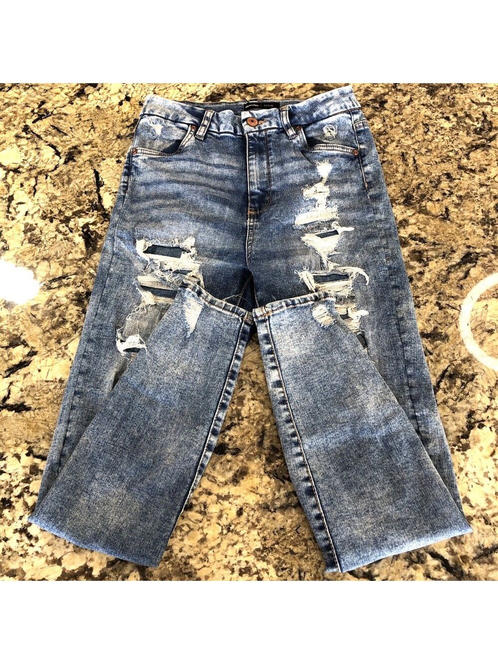 Size 26 X 27.5 Bluenotes Women’s Denim Super High Rise Jegging Rips Grunge